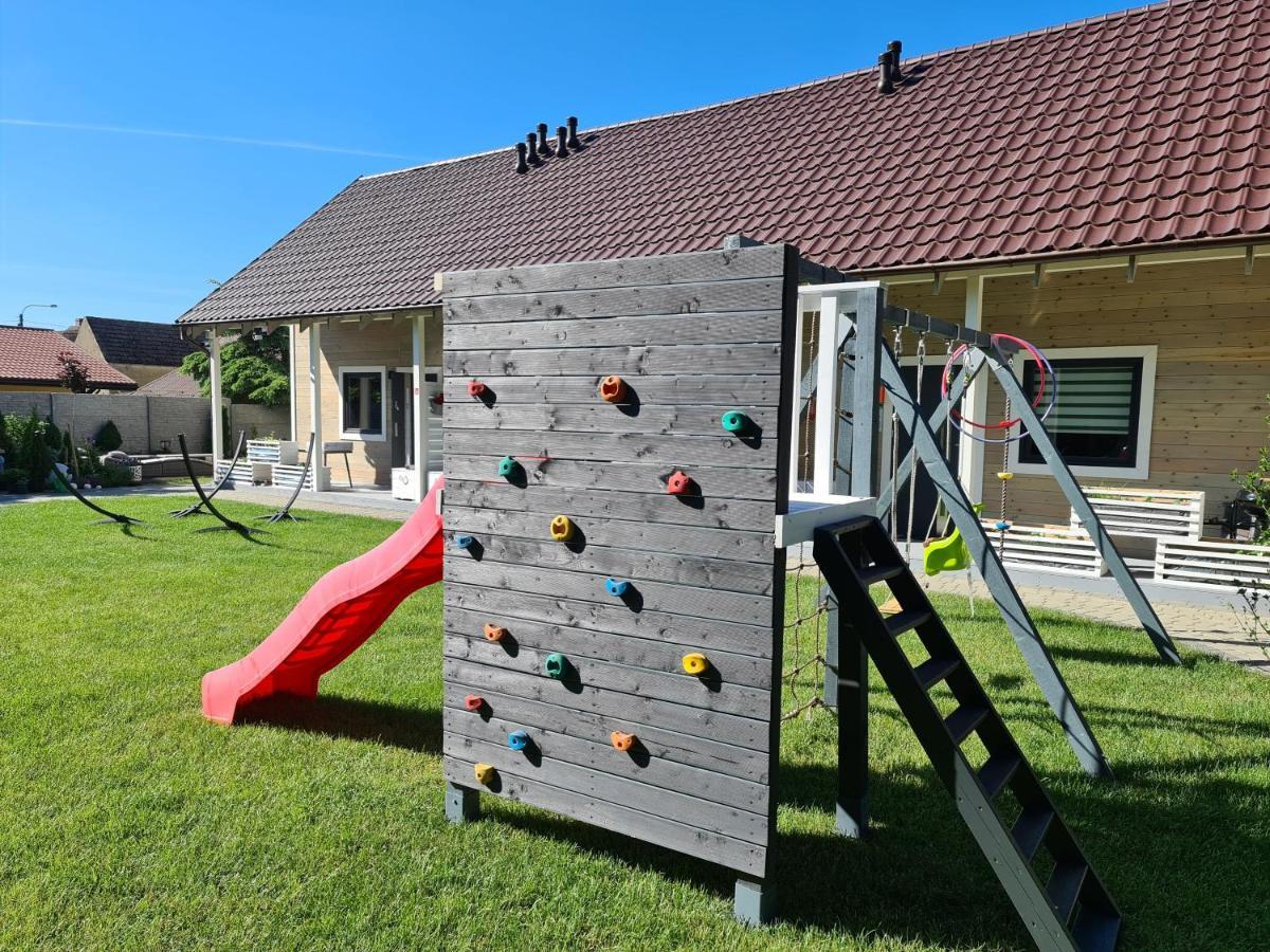 Ekosfera Pilawa Apartment Borne Sulinowo Ngoại thất bức ảnh